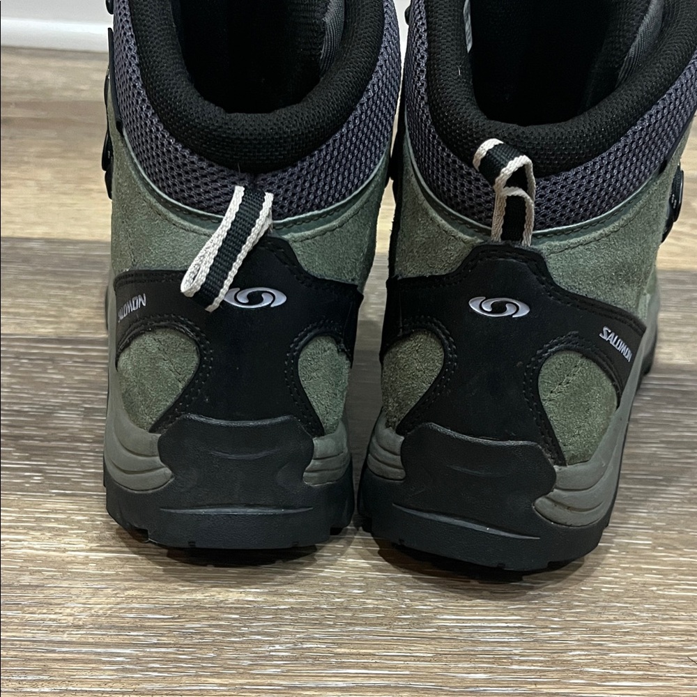 Salomon Men's Black and Green Athletic Shoes - Picture 12 of 16